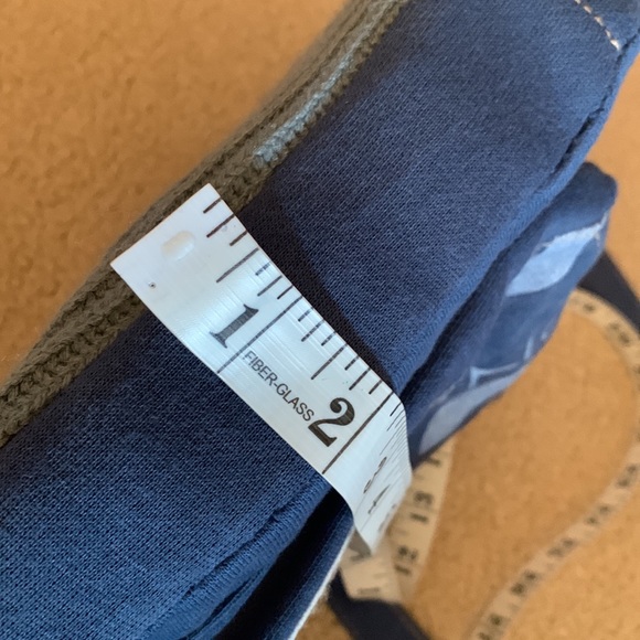 Fuzzy Nation Chihuahua Crossbody Purse - Picture 15 of 15